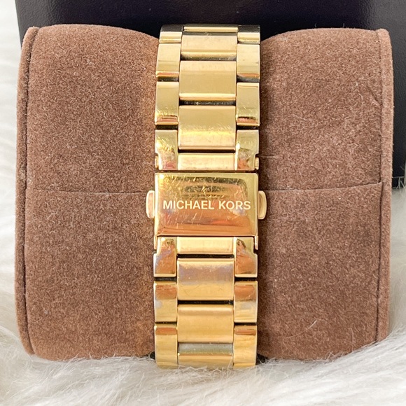 Michael Kors Blair MK5166 Watch - Picture 7 of 10